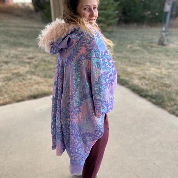 NEED TO UPDATE. A bunch SOLD. Large Amount of Festival items for sale -Lux Muse - Picture 9 of 12